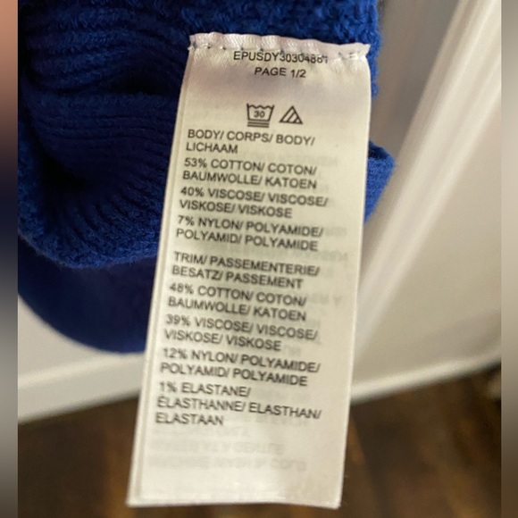 Lord + Taylor Sweater - Picture 3 of 4